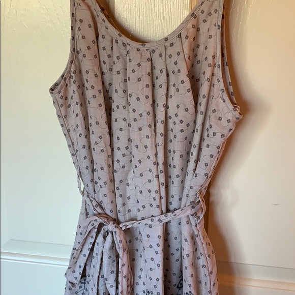 Dress - Picture 4 of 4